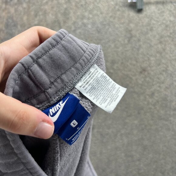 Nike Club Fleece Shorts Men Large Gray Cotton Blend Drawstring Athletic Lounge - Picture 10 of 10